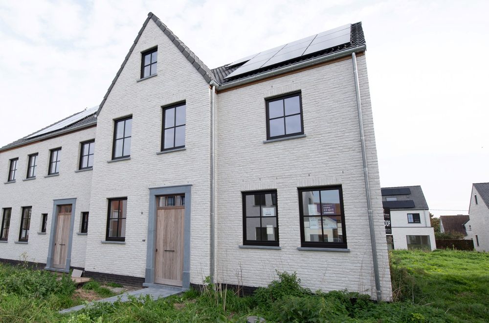 Vastgoedfoto van Nieuwbouwwoning te koop te Desselgem! Prachtige, instapklare BEN-woning in rustige verkaveling. 