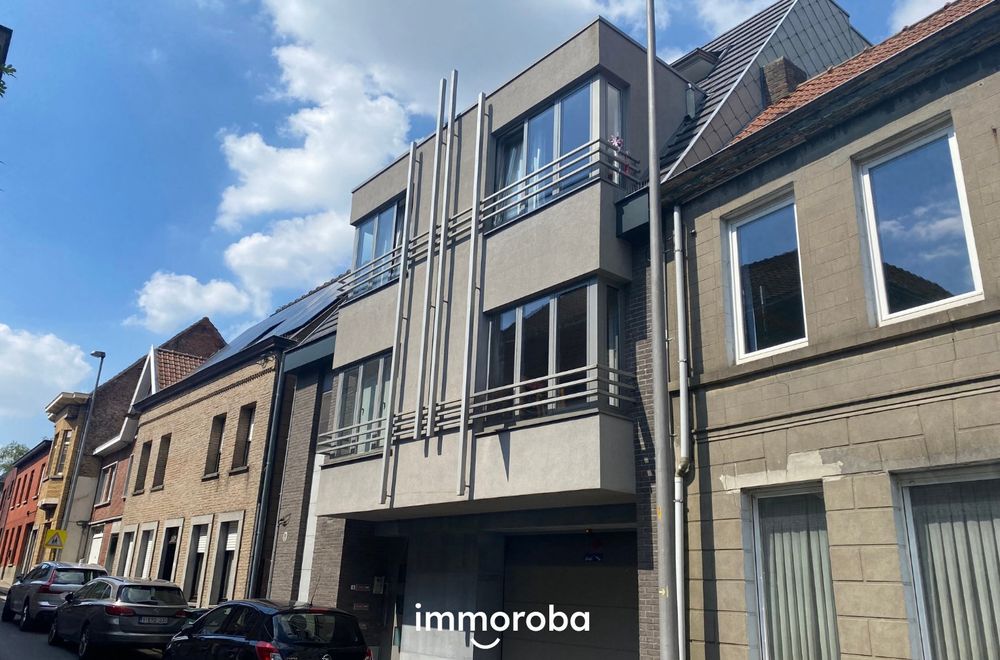 Vastgoedfoto van onroerend goed 8280197, Instapklaar dakappartement TE KOOP in Kruisem. Interessant investeringspand!! 