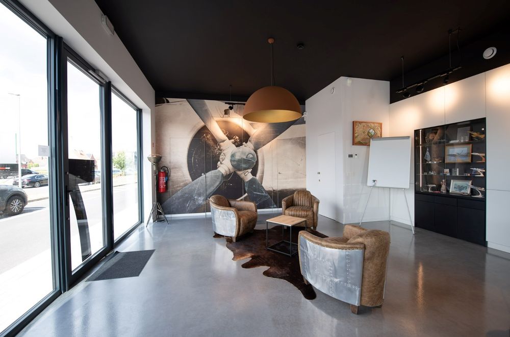 Vastgoedfoto van Terbeschikkingstelling van functioneel ingedeelde kantoorruimte te Waregem 