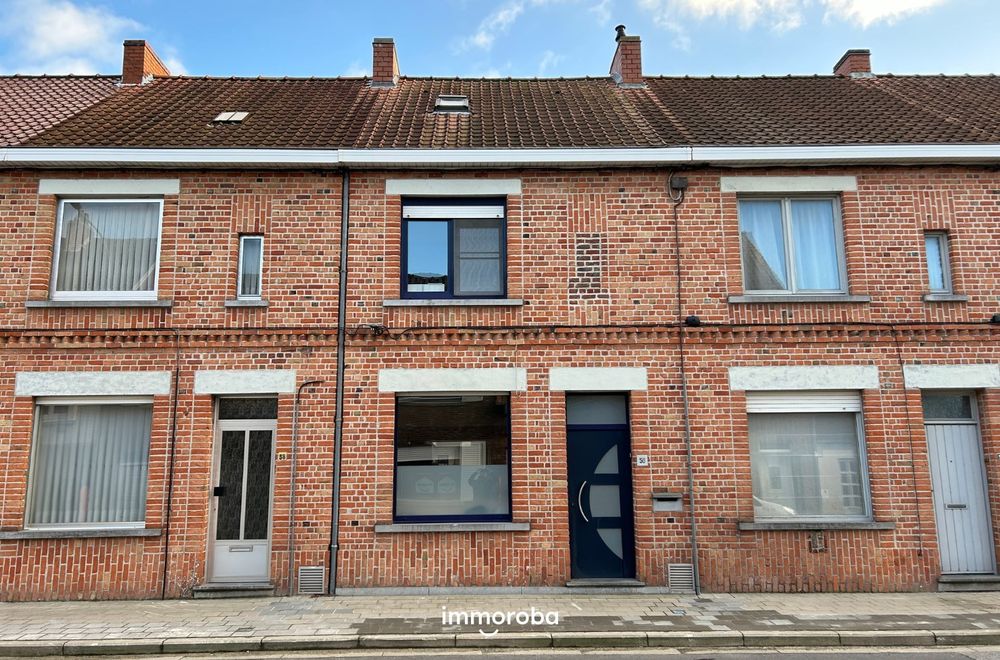Vastgoedfoto van Gezellige rijwoning TE KOOP in Waregem!
