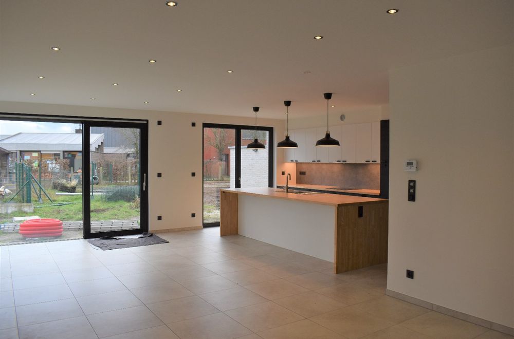 Vastgoedfoto van Recente, stijlvolle BEN woning met 4 slaapkamers te Zulte
