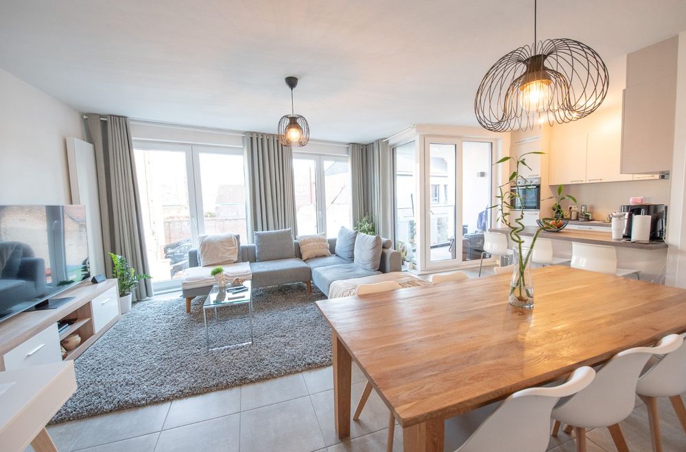 Vastgoedfoto van Recent instapklaar en lichtrijk appartement te huur in centrum Waregem